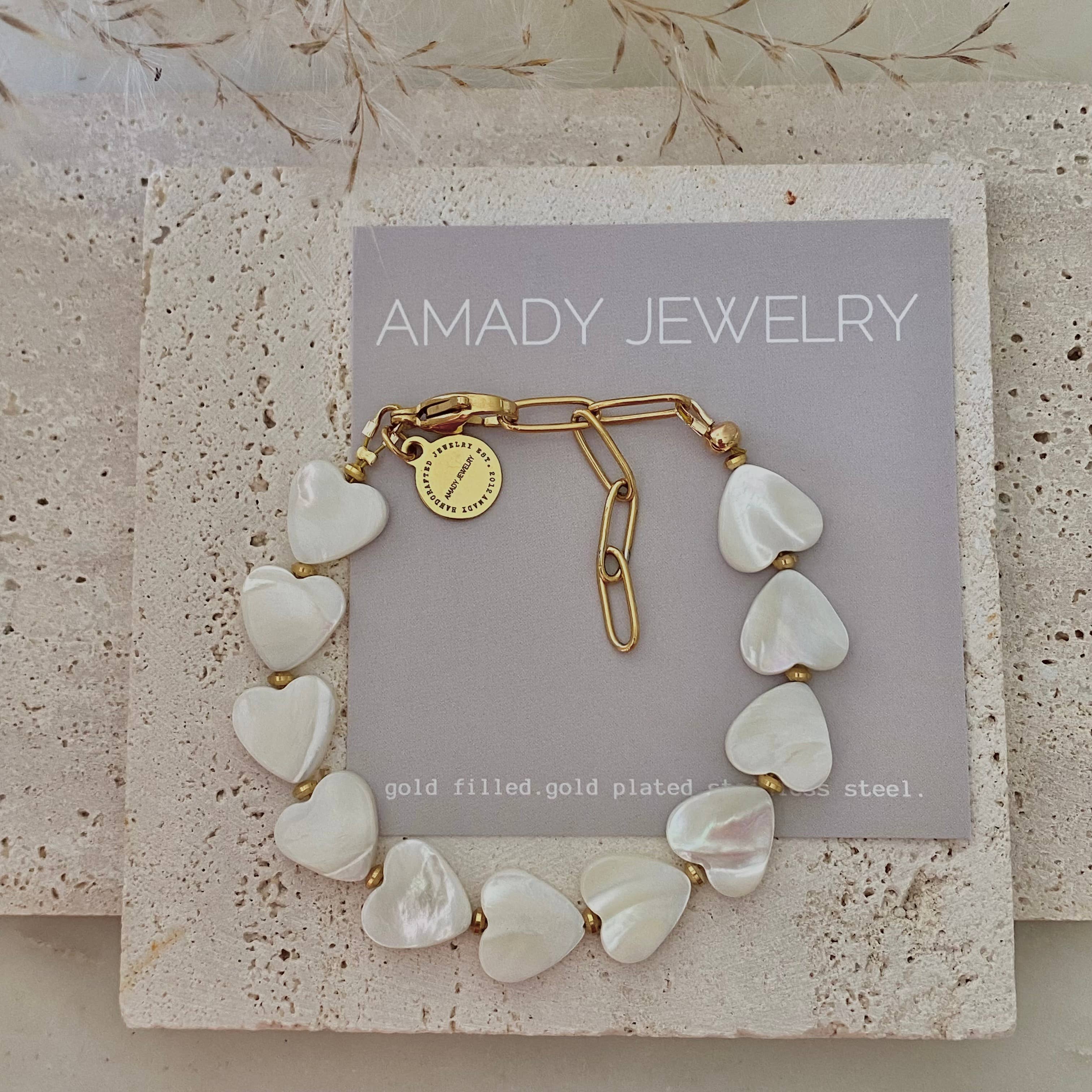 Heart Shaped Pearl Shell Bracelet 18k gold plated